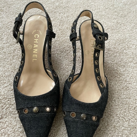 Chanel slingbacks - Picture 2 of 7